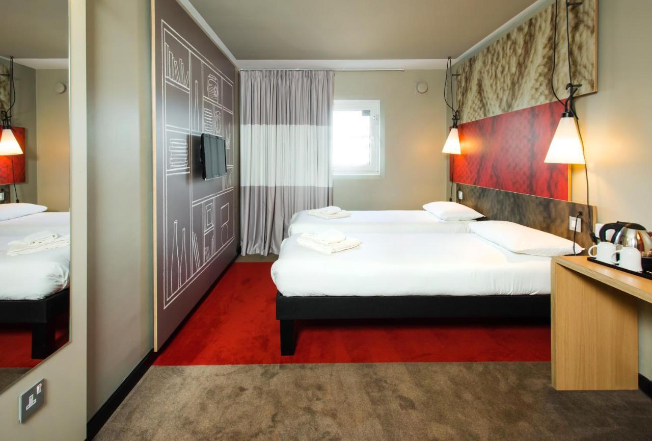 Ibis Birmingham Bordesley Hotel Esterno foto